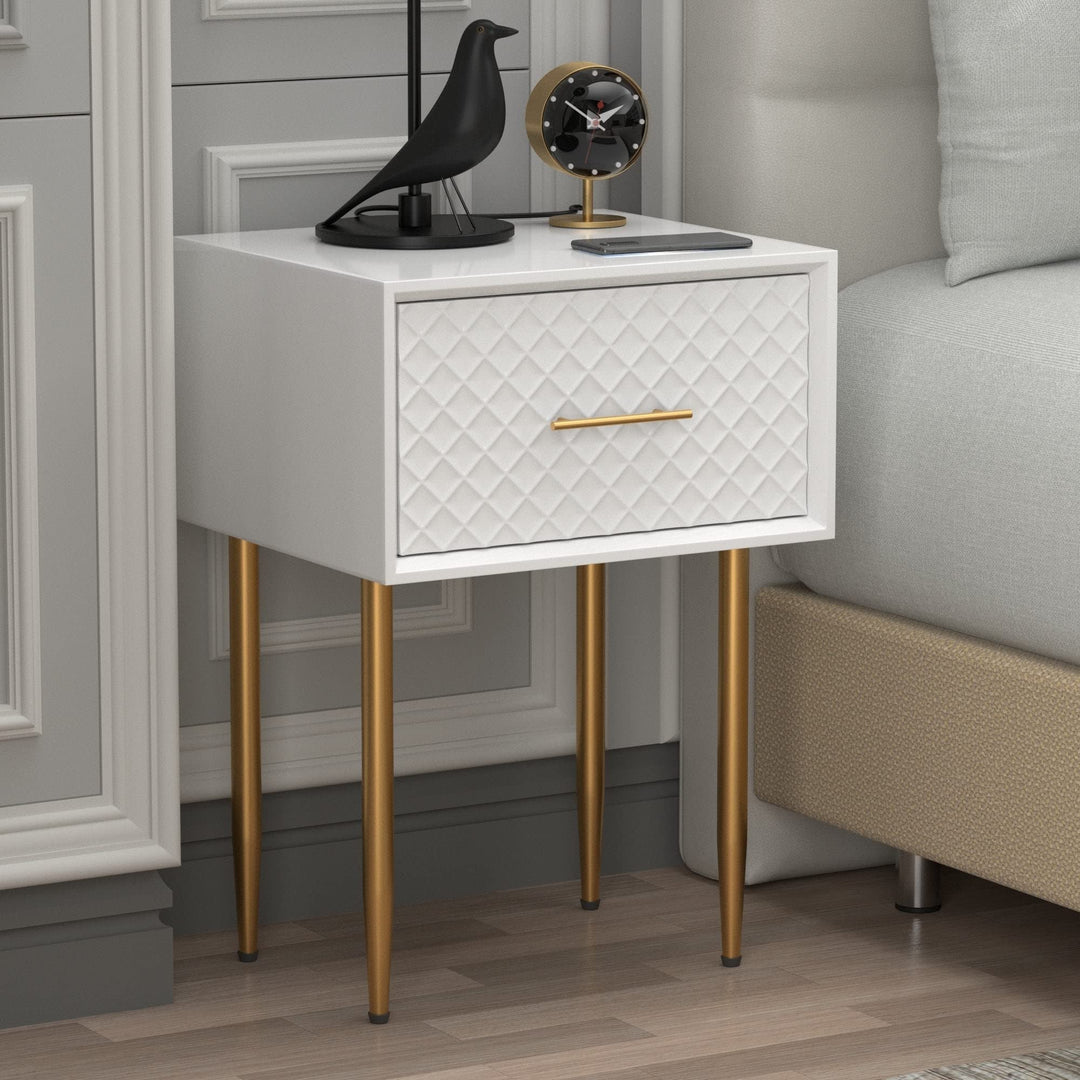Modern Contemporary Spacious Drawer Nightstand Side Table Clean-Lined 1-drawer - Diamond Home USA