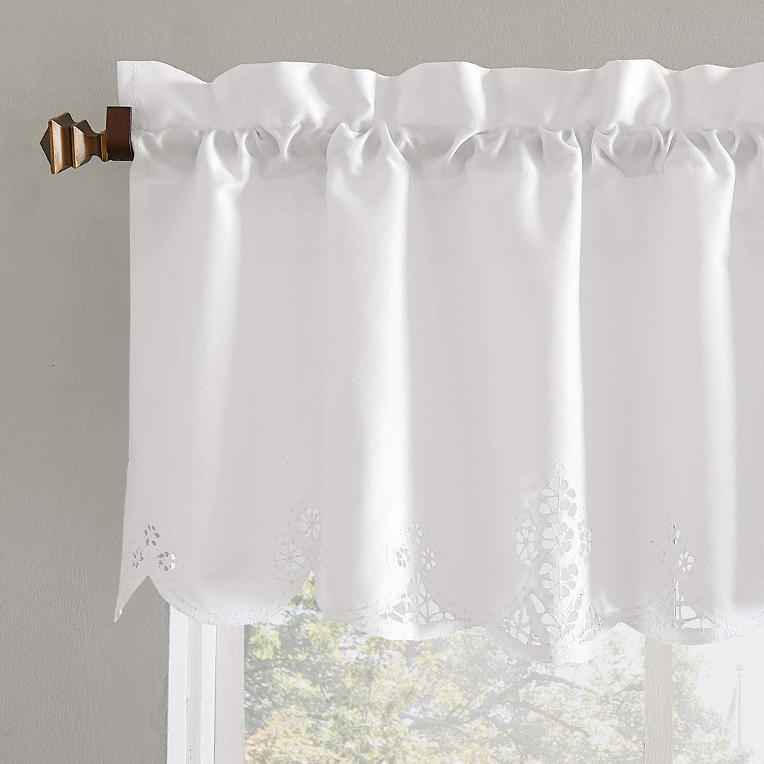 No. 918 Mariela Floral Trim Semi-Sheer Rod Pocket Kitchen Curtain Valance 58"