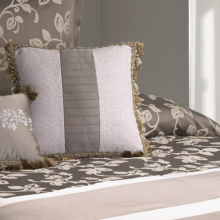 Riverbrook Home Sterling Collection Comforter Set Queen Heston - Platinum - Diamond Home USA