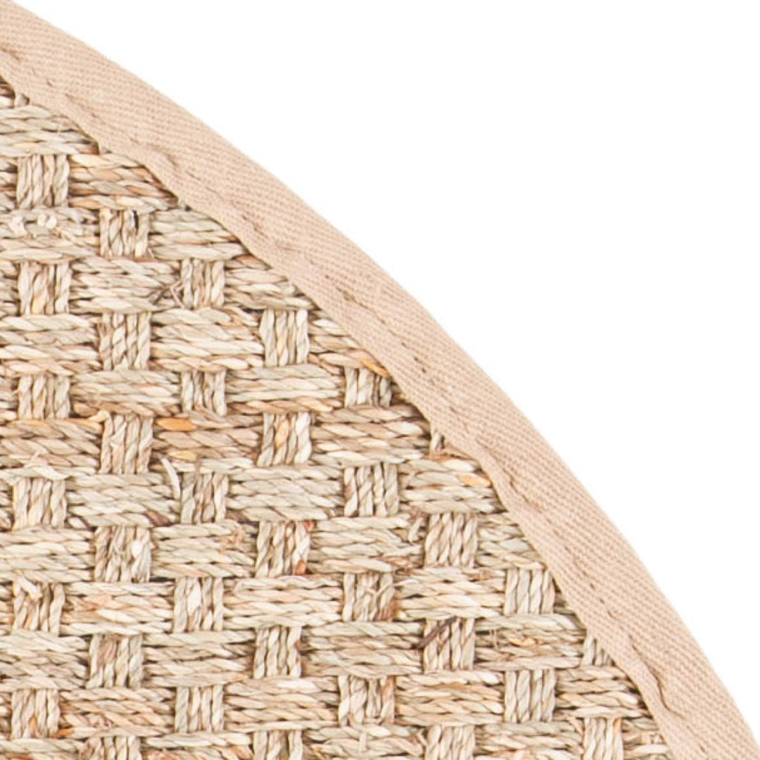 SAFAVIEH Natural Fiber Collection Area Rug - 4' Round Natural & Beige Border - Diamond Home USA