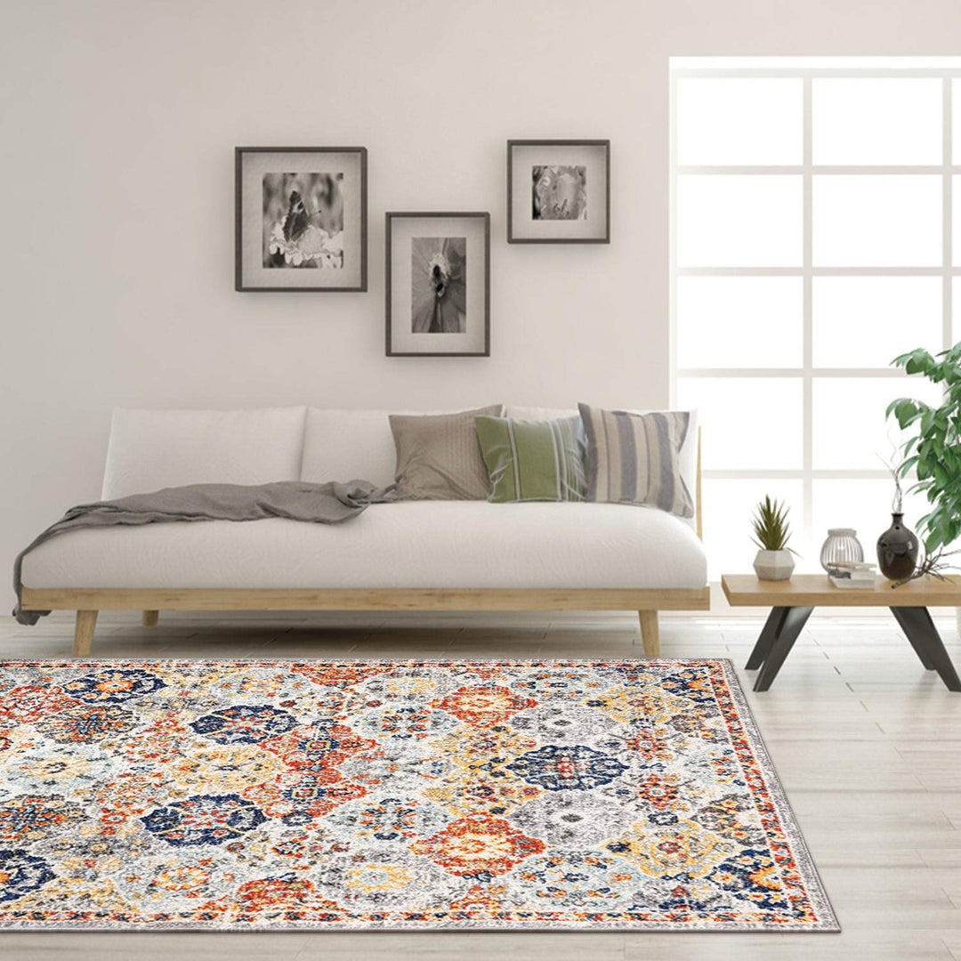 Blossom White and Light Grey Area Rug in 8x10 8' X 10'/Surplus Oriental - Diamond Home USA