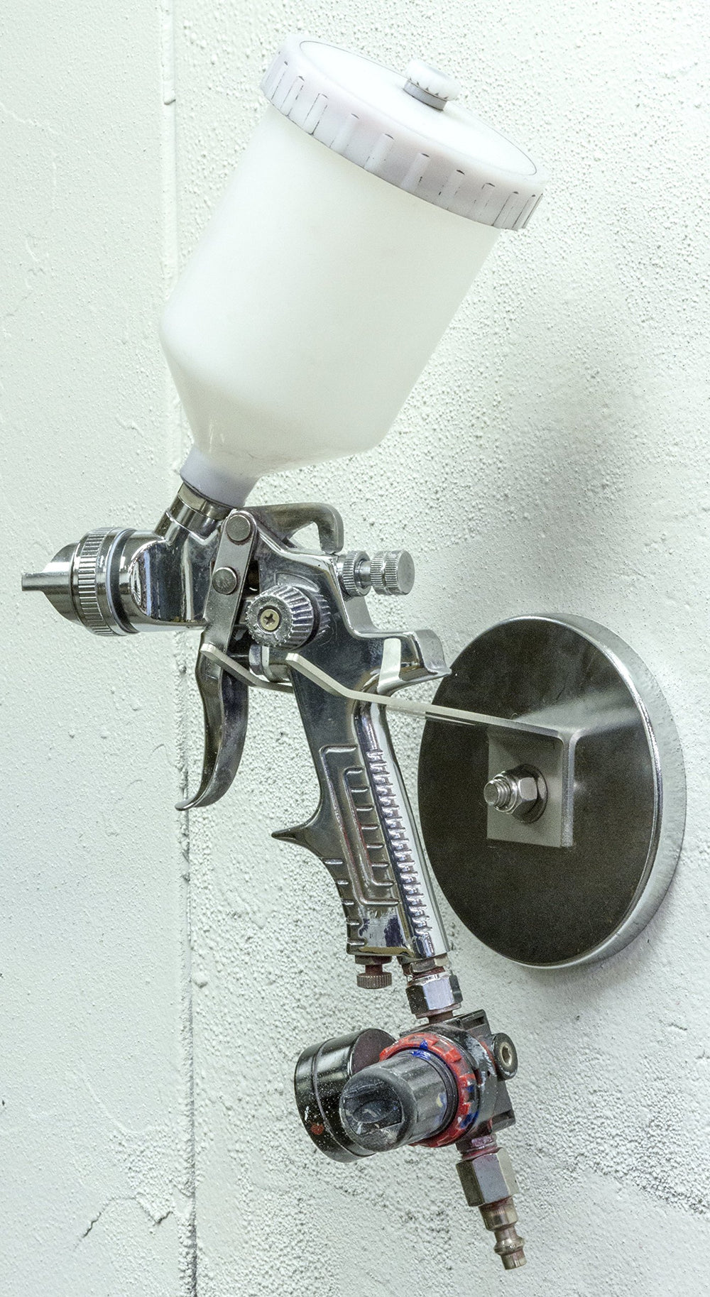 MAG-MATE SGH01 Spray Gun Holder on a Cup Magnet 95 lb Steel - Diamond Home USA