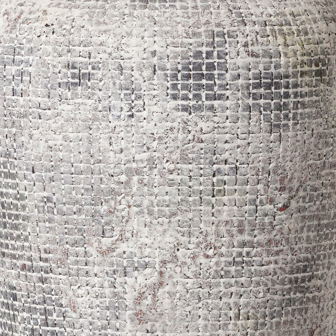 Weathered Ceramic Rustic Table Lamp 25" h X 15" w 15" d Grey Traditional - Diamond Home USA