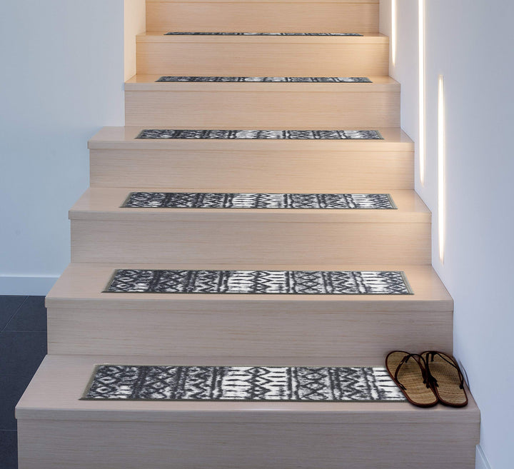 Rugshop Boho Trellis Non-Slip Stair Treads (Set of 4) 8.6" x 26" Gray - Diamond Home USA