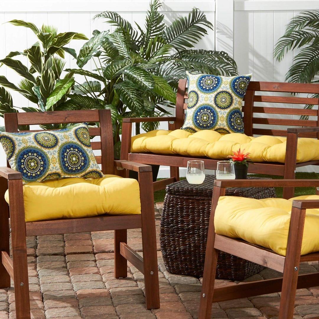 Driftwood Yellow 20-inch Outdoor Chair Cushion Solid Transitional Polyester Fade - Diamond Home USA