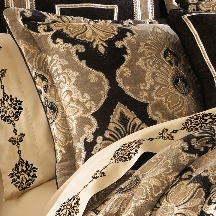 J. Queen New York Bradshaw Black Comforter Set Queen