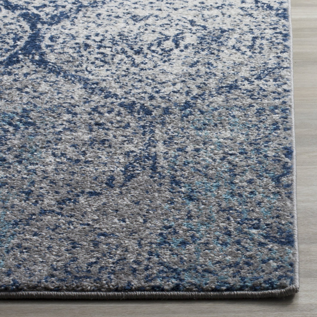 SAFAVIEH Madison Collection Accent Rug - 3' x 5' Navy & Silver Glam Ogee Trellis - Diamond Home USA