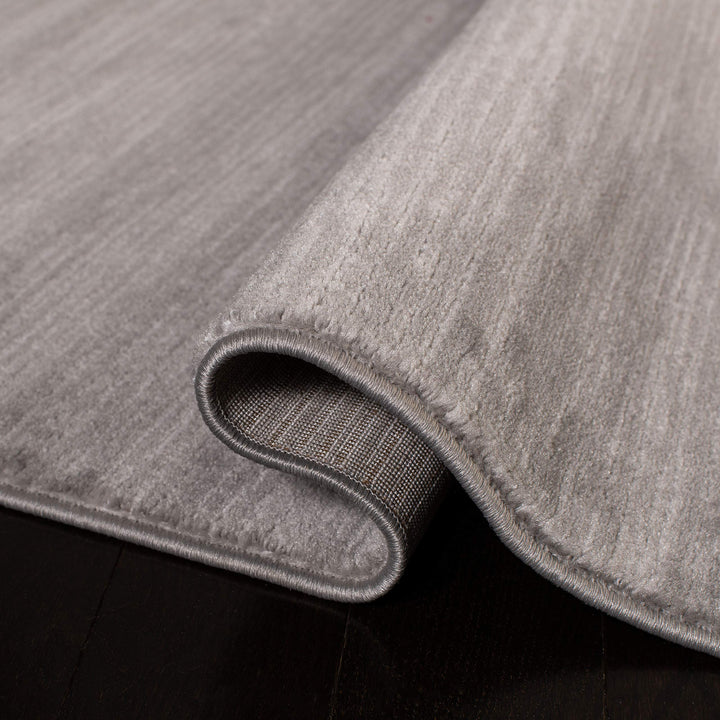 SAFAVIEH Vision Collection Area Rug - Creme Modern Ombre Tonal Chic