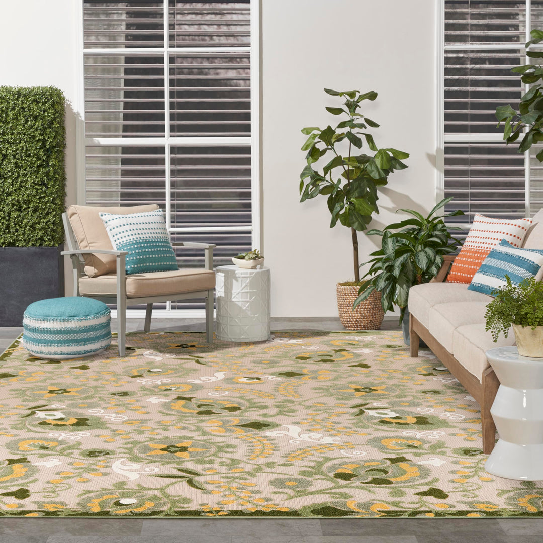 5'3 x 7'5 Indoor Outdoor Floral Color Area Rug Polypropylene