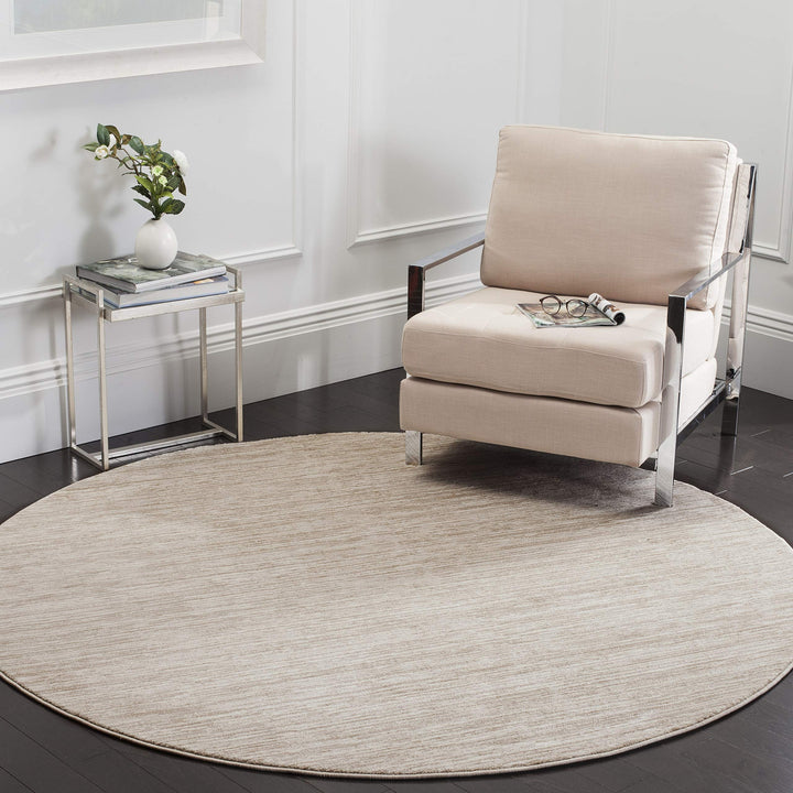 SAFAVIEH Vision Collection Area Rug - 6'7" Round Creme Modern Ombre Tonal Chic 6'7" x 6'7" Round - Cream