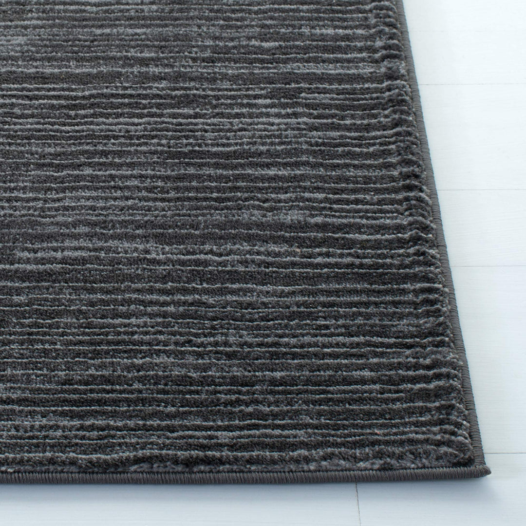 SAFAVIEH Vision Collection Area Rug - Creme Modern Ombre Tonal Chic