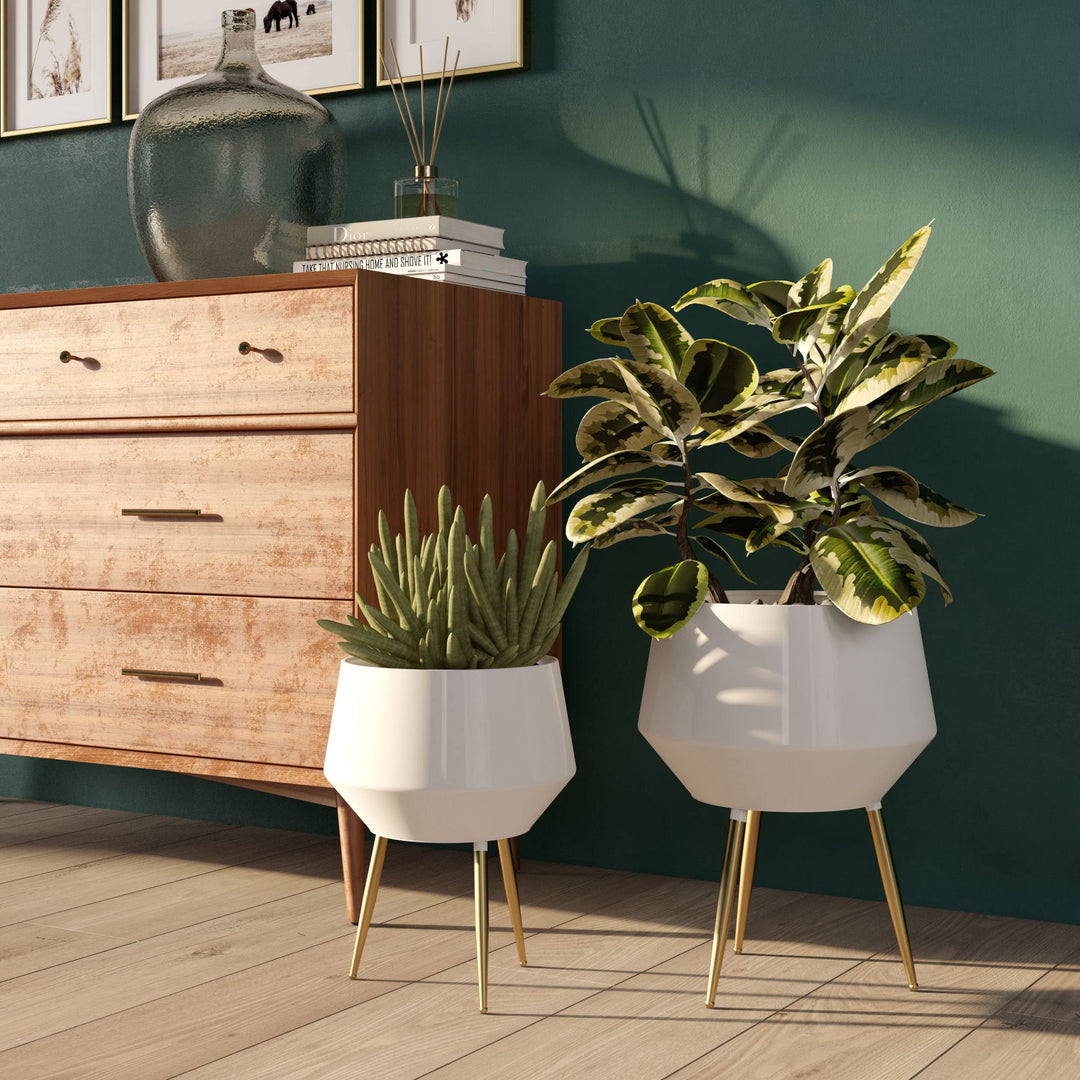 Huxley Mid Century Modern Planters - White (Set of 2).. - Diamond Home USA