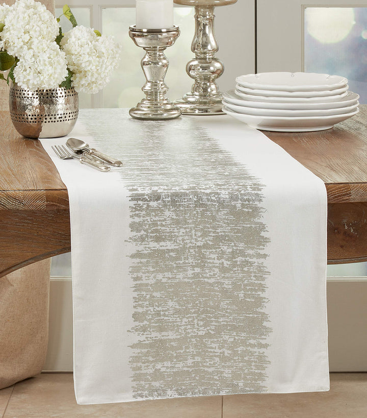 Banded Design Runner