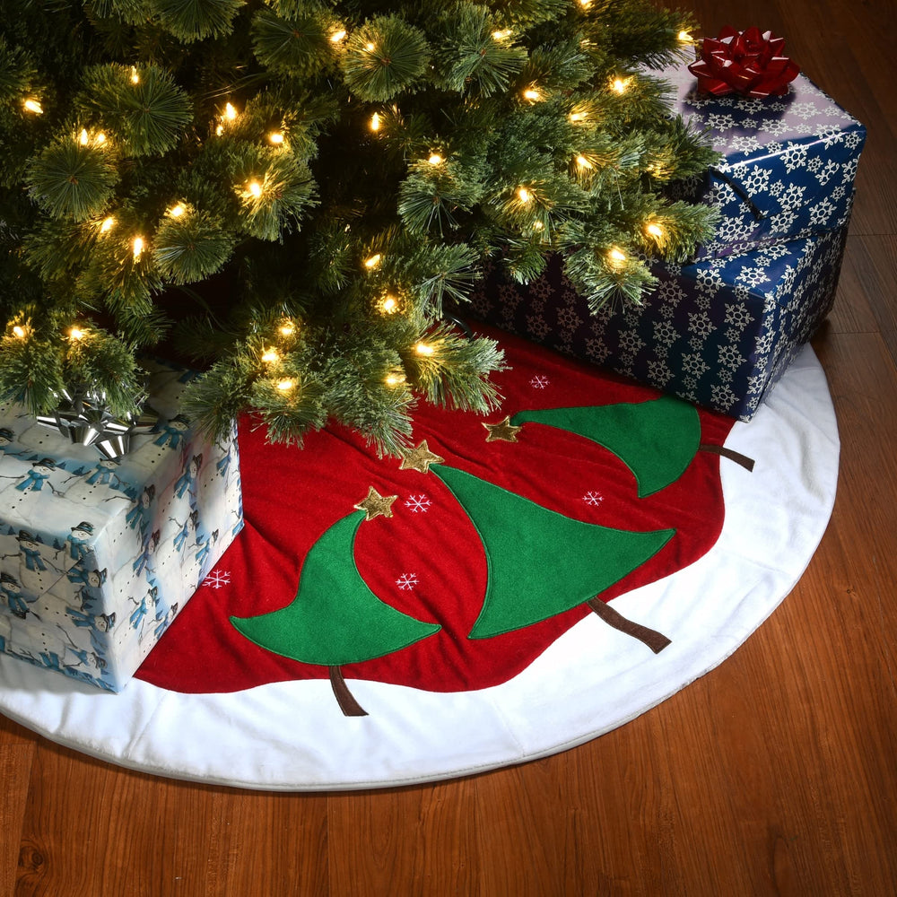 48" General Store Collection Red and White Tree Skirt 48 in Polyester - Diamond Home USA
