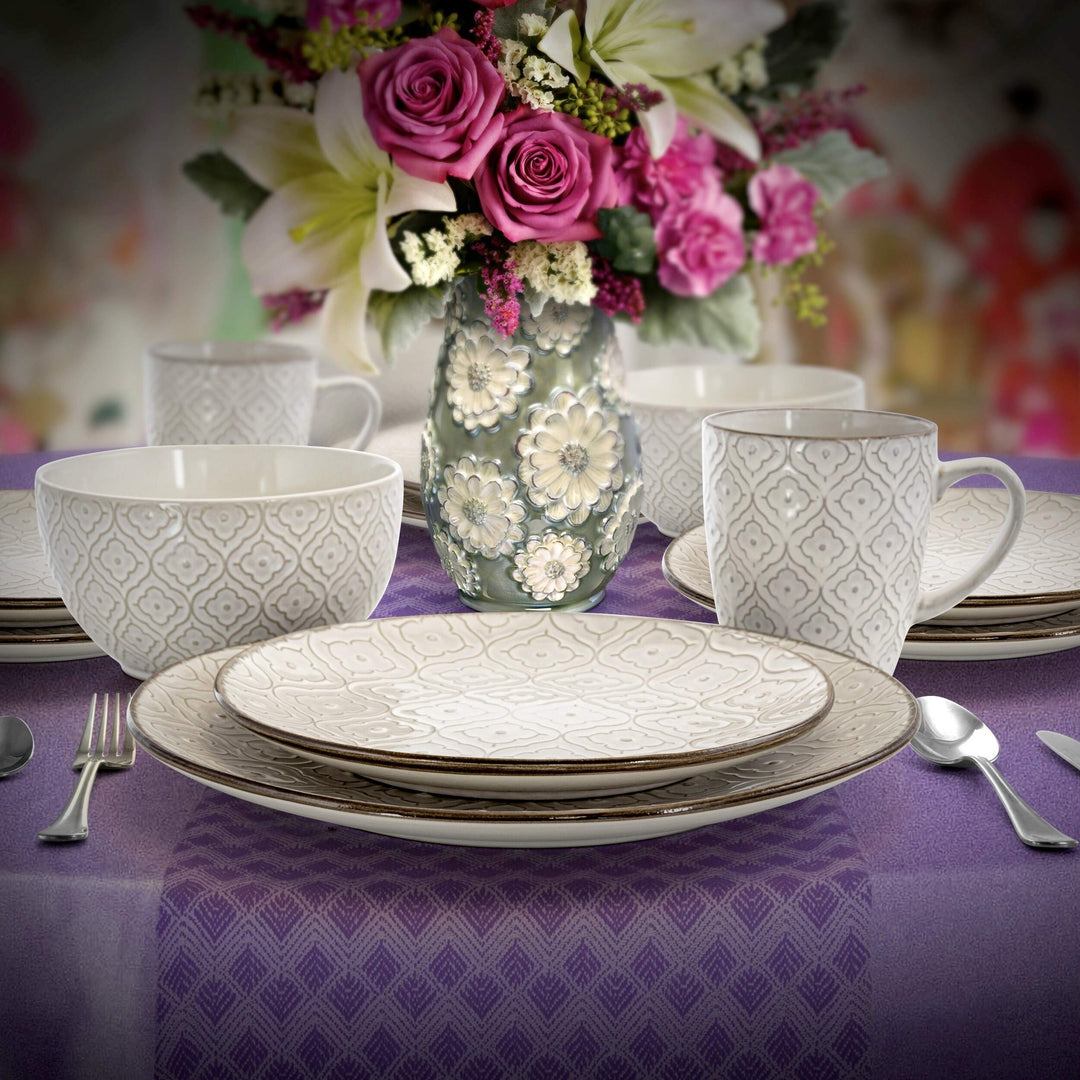 White 16 Piece Stoneware Dinnerware Set Textured Casual Round Microwave Safe