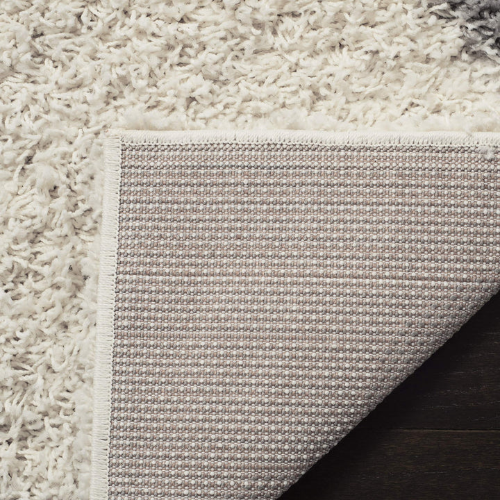SAFAVIEH Dallas Shag Collection Accent Rug - 3' x 5' Ivory & Grey Trellis Design - Diamond Home USA
