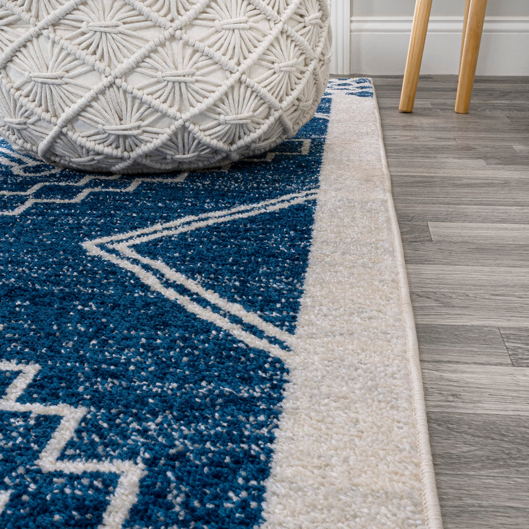 JONATHAN Y Williamsburg Moroccan Beni Souk Area Rug