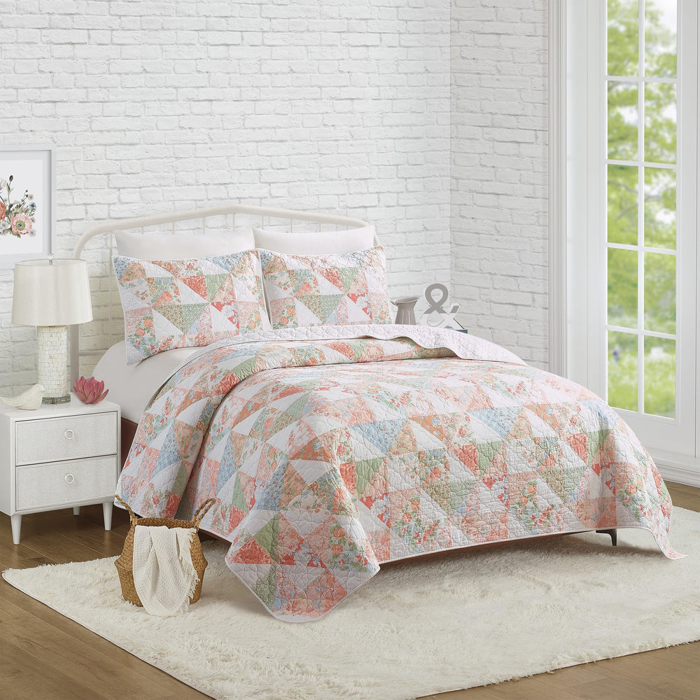 MODERN HEIRLOOM Coventry Vintage Patchwork Floral 2-Piece Quilt Set Twin - Diamond Home USA
