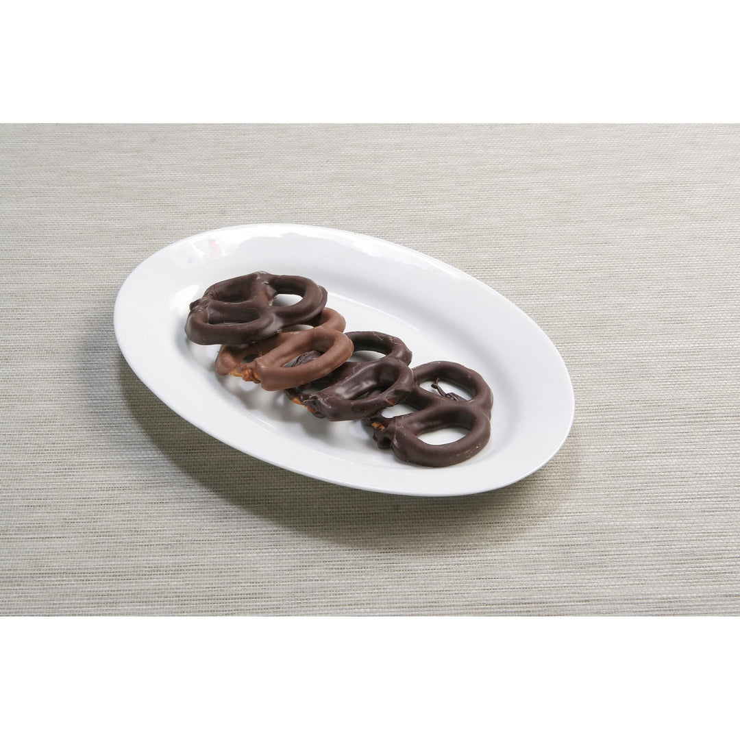 Oval Serving Platter 14" White Solid Casual Modern Contemporary Bone China 1 - Diamond Home USA