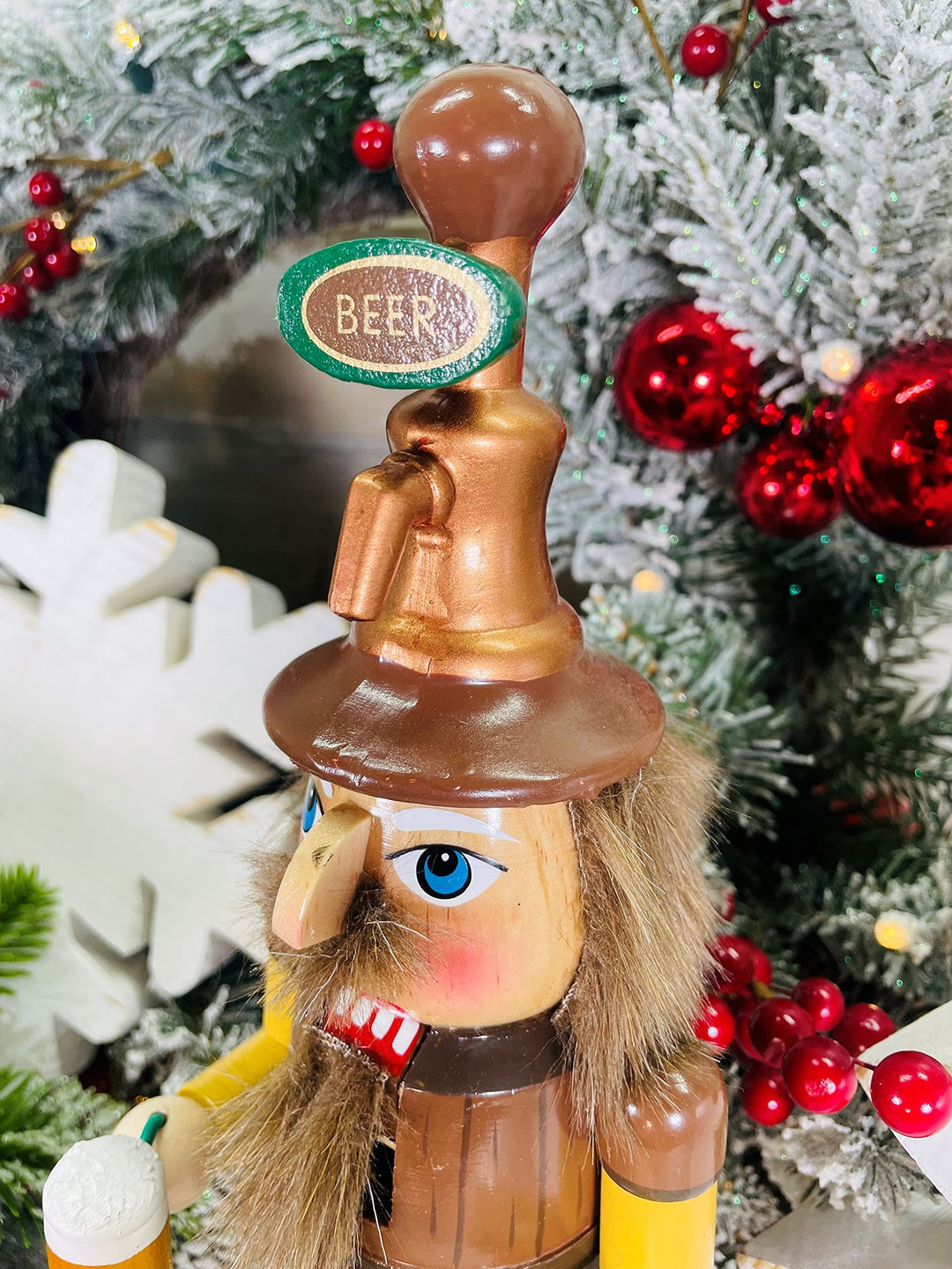 Santa's Workshop 70784 Beer Meister Nutcracker 14" - Diamond Home USA