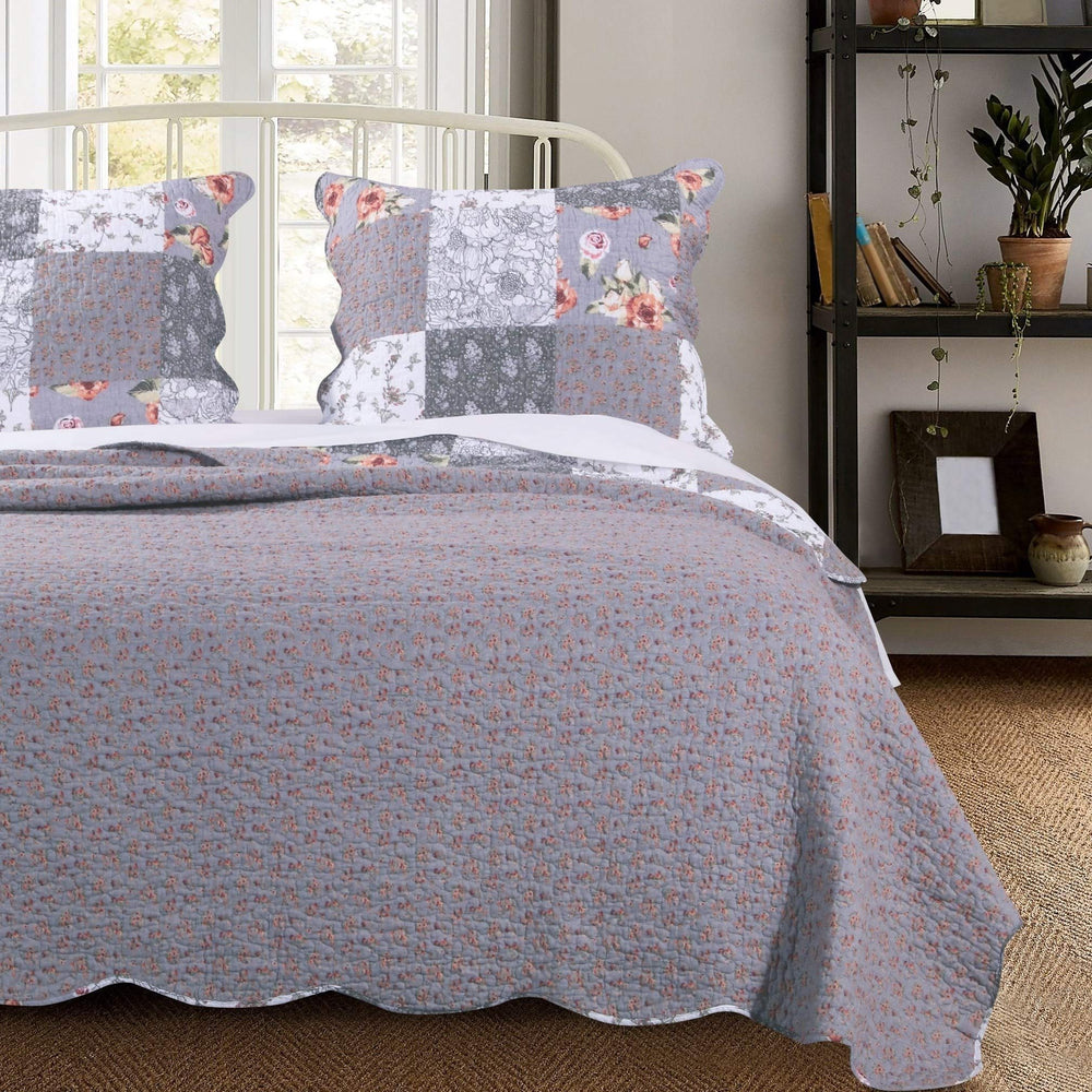 3 Piece Patchwork Quilt Size Set Farmhouse Theme Floral Plaid