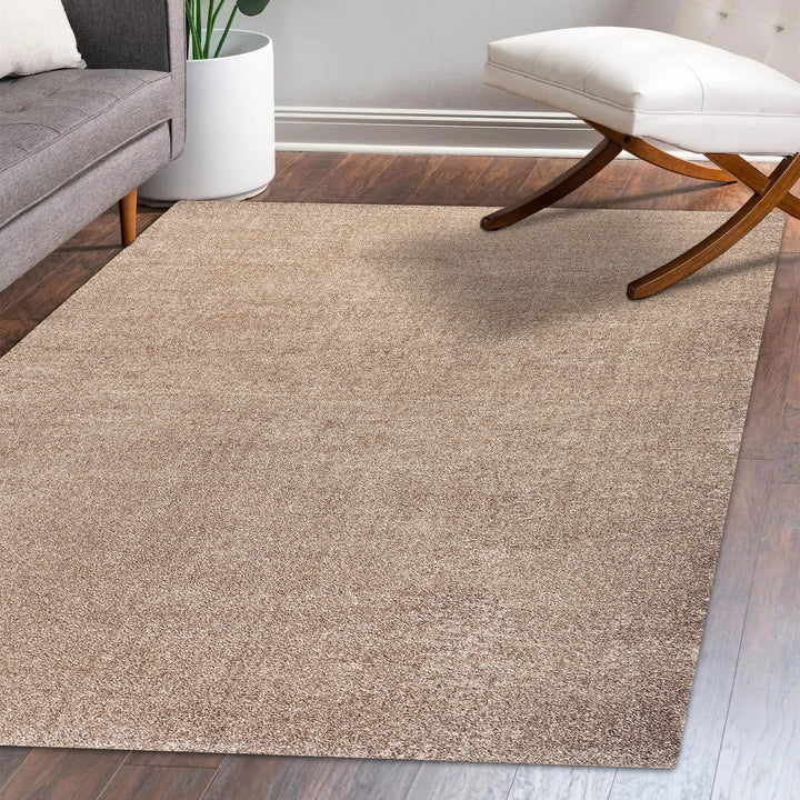 JONATHAN Y Tumbling Solid Low-Pile Area Rug