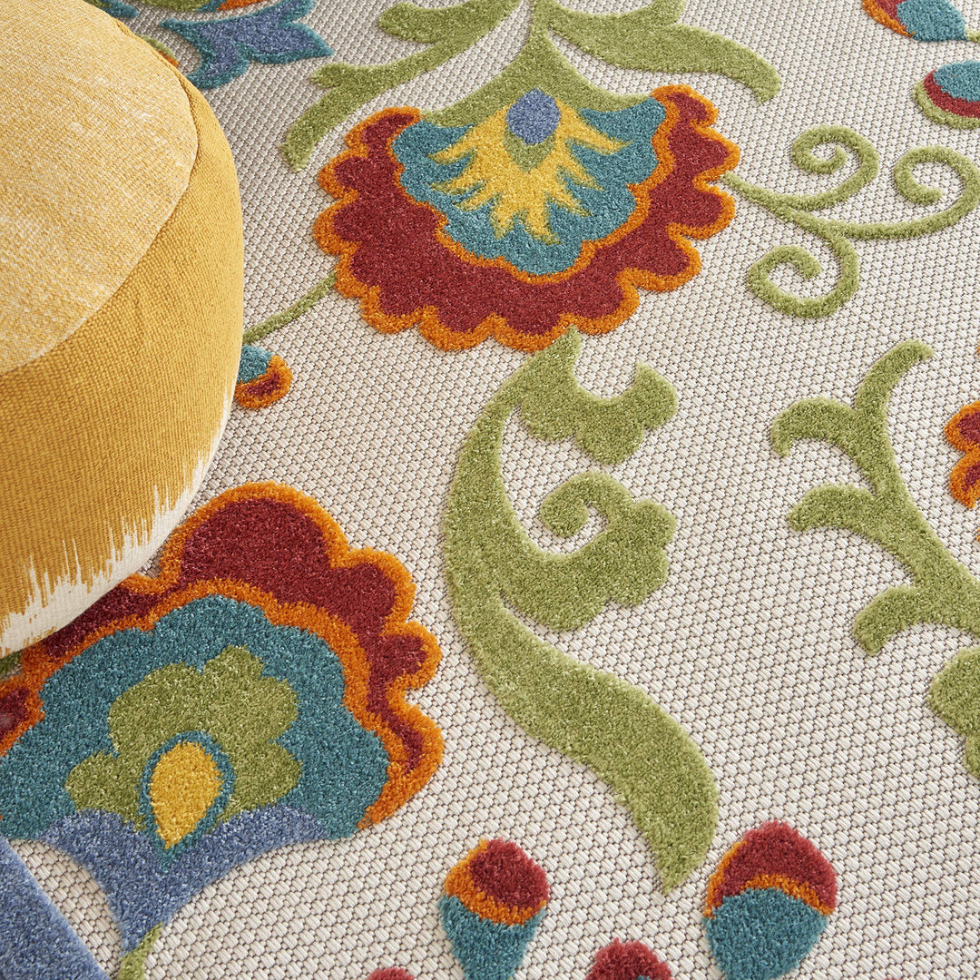 5'3 x 7'5 Indoor Outdoor Floral Color Area Rug Polypropylene