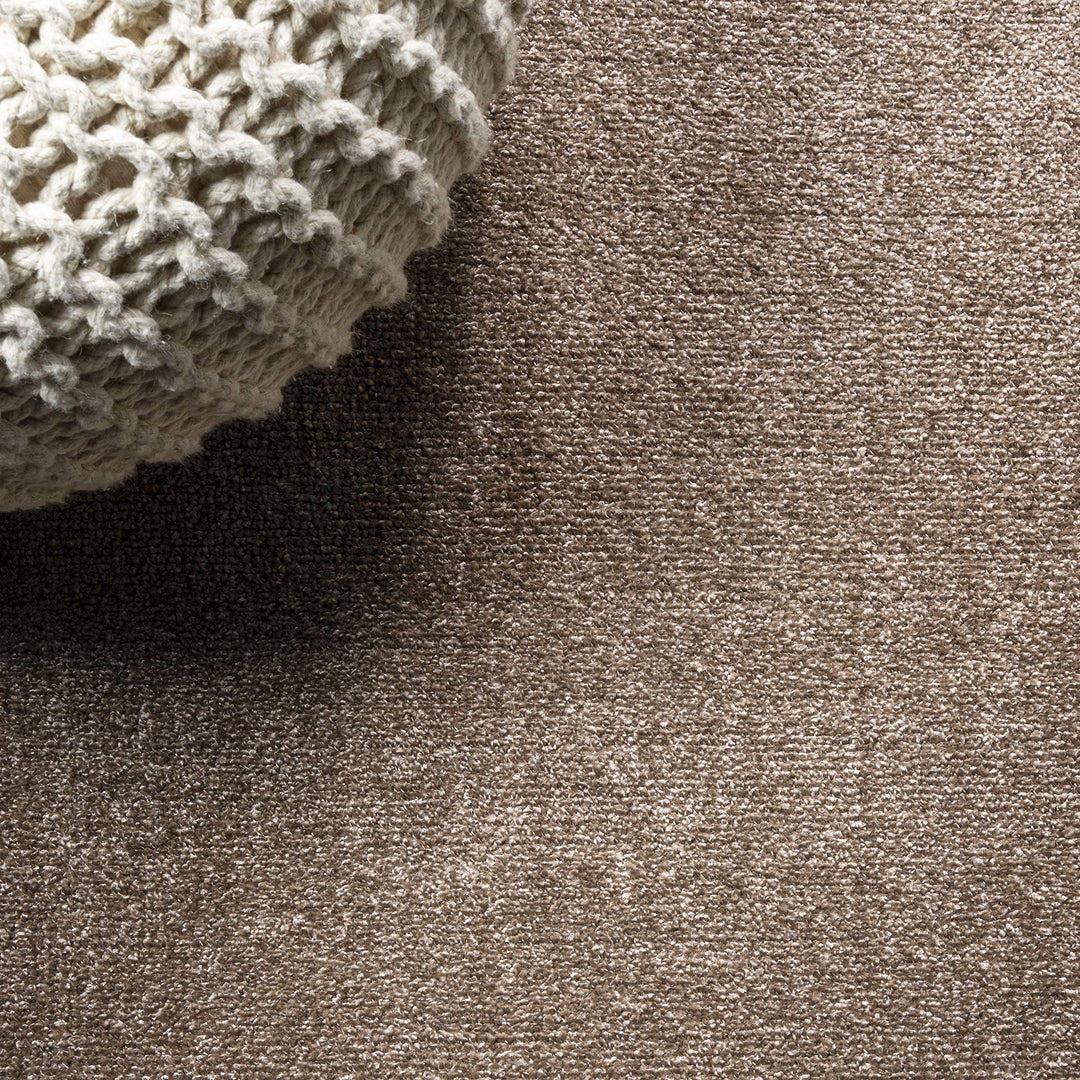 JONATHAN Y Tumbling Solid Low-Pile Area Rug