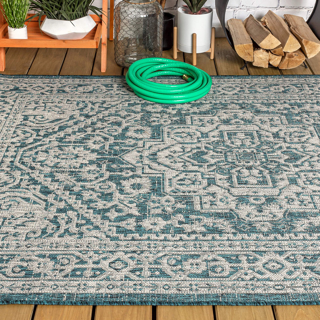 JONATHAN Y Rozetta Medallion Textured Weave Indoor/Outdoor Area Rug