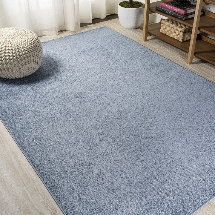 JONATHAN Y Tumbling Solid Low-Pile Area Rug