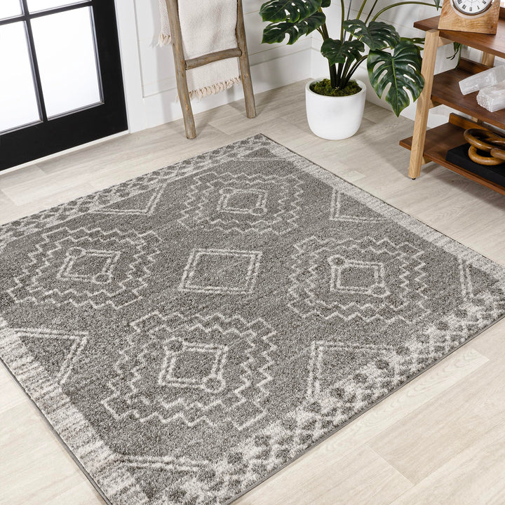 JONATHAN Y MOH200C-28 Amir Moroccan Beni Souk Indoor Area-Rug Bohemian Farmhouse 2 X 8 - Gray/Cream