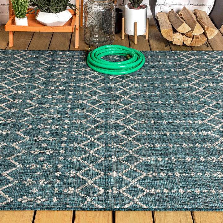 JONATHAN Y Trebol Moroccan Geometric Textured Weave Indoor/Outdoor Area Rug