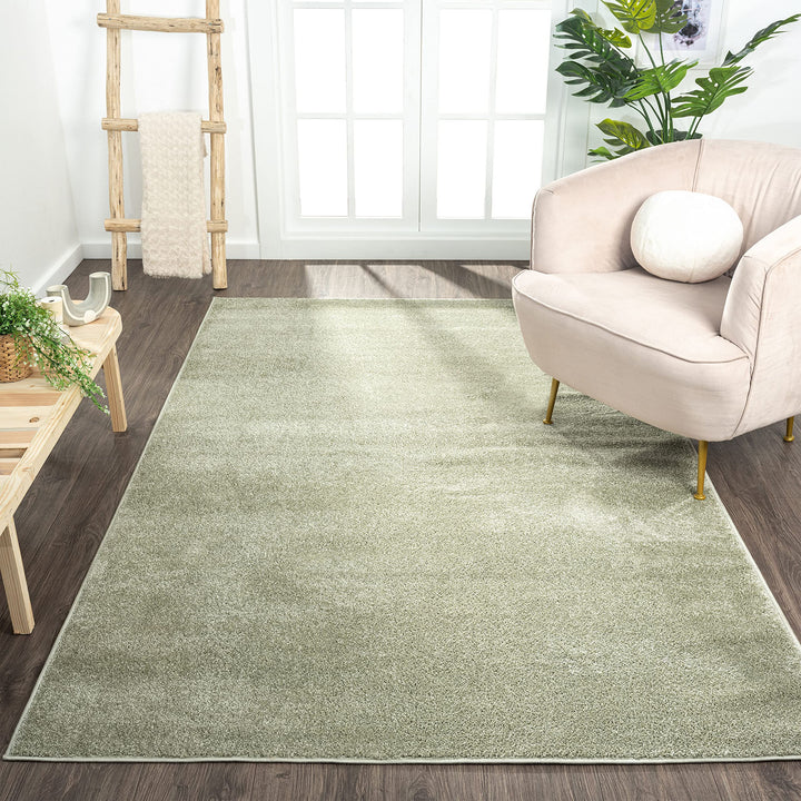 JONATHAN Y Tumbling Solid Low-Pile Area Rug