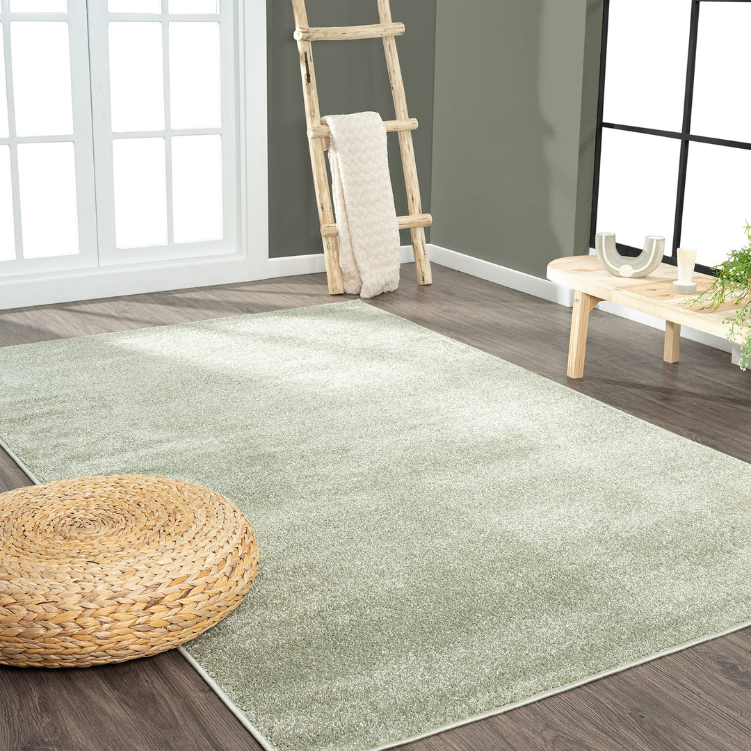 JONATHAN Y Tumbling Solid Low-Pile Area Rug