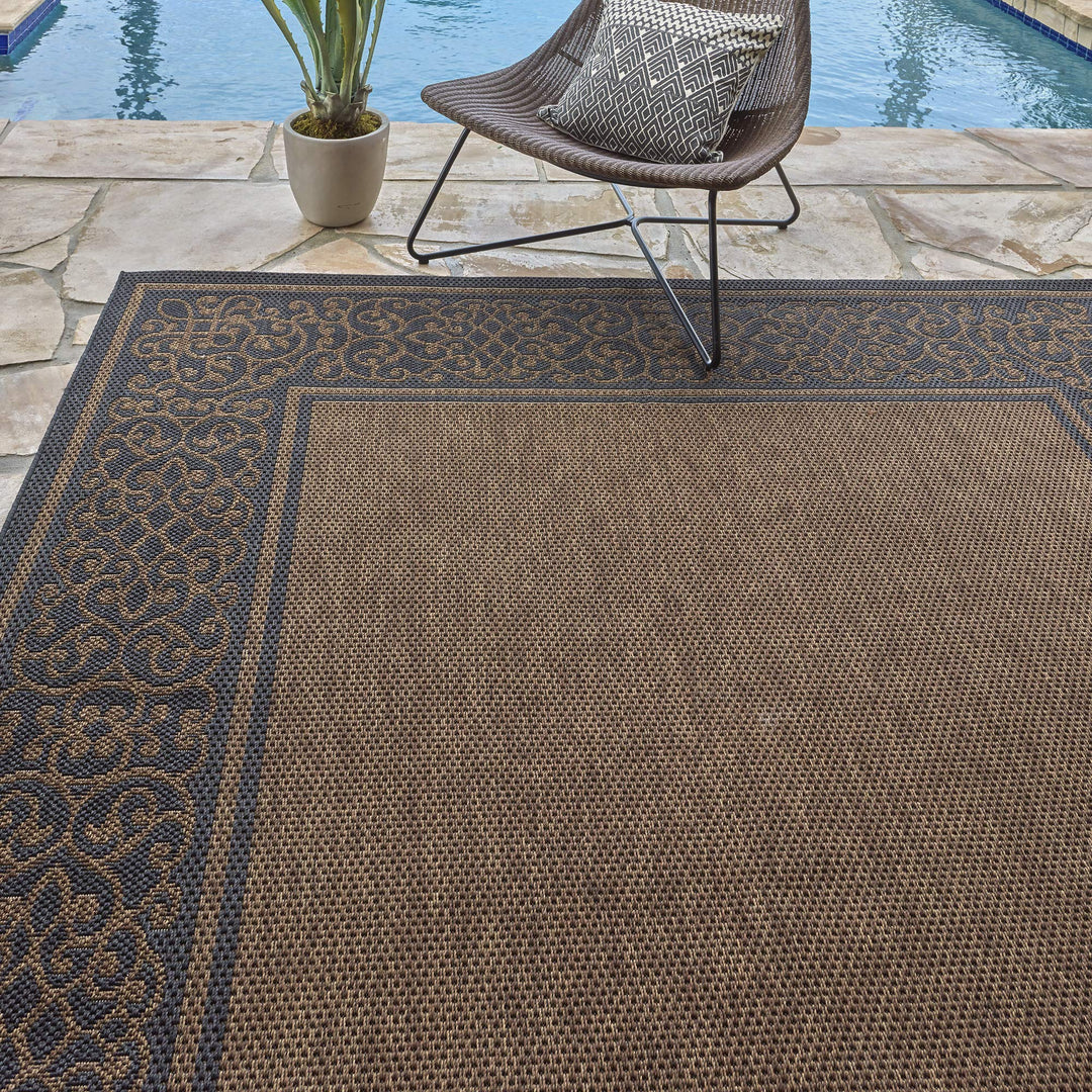 Gertmenian Indoor Outdoor Classic Flatweave Area Rug Stain & UV Resistant Carpet
