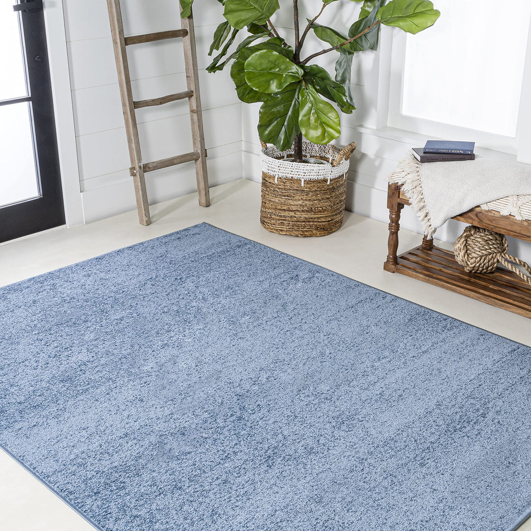 JONATHAN Y Tumbling Solid Low-Pile Area Rug