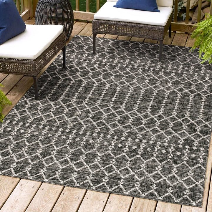 JONATHAN Y SMB108F-9 Ourika Moroccan Geometric Textured Weave Indoor Outdoor 9 X 12 - Black/Gray