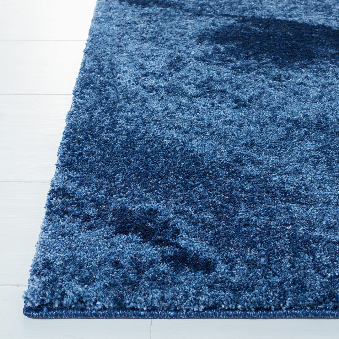 SAFAVIEH Retro Collection Accent Rug - 2'6" x 4' Grey & Ivory Modern Abstract - Diamond Home USA