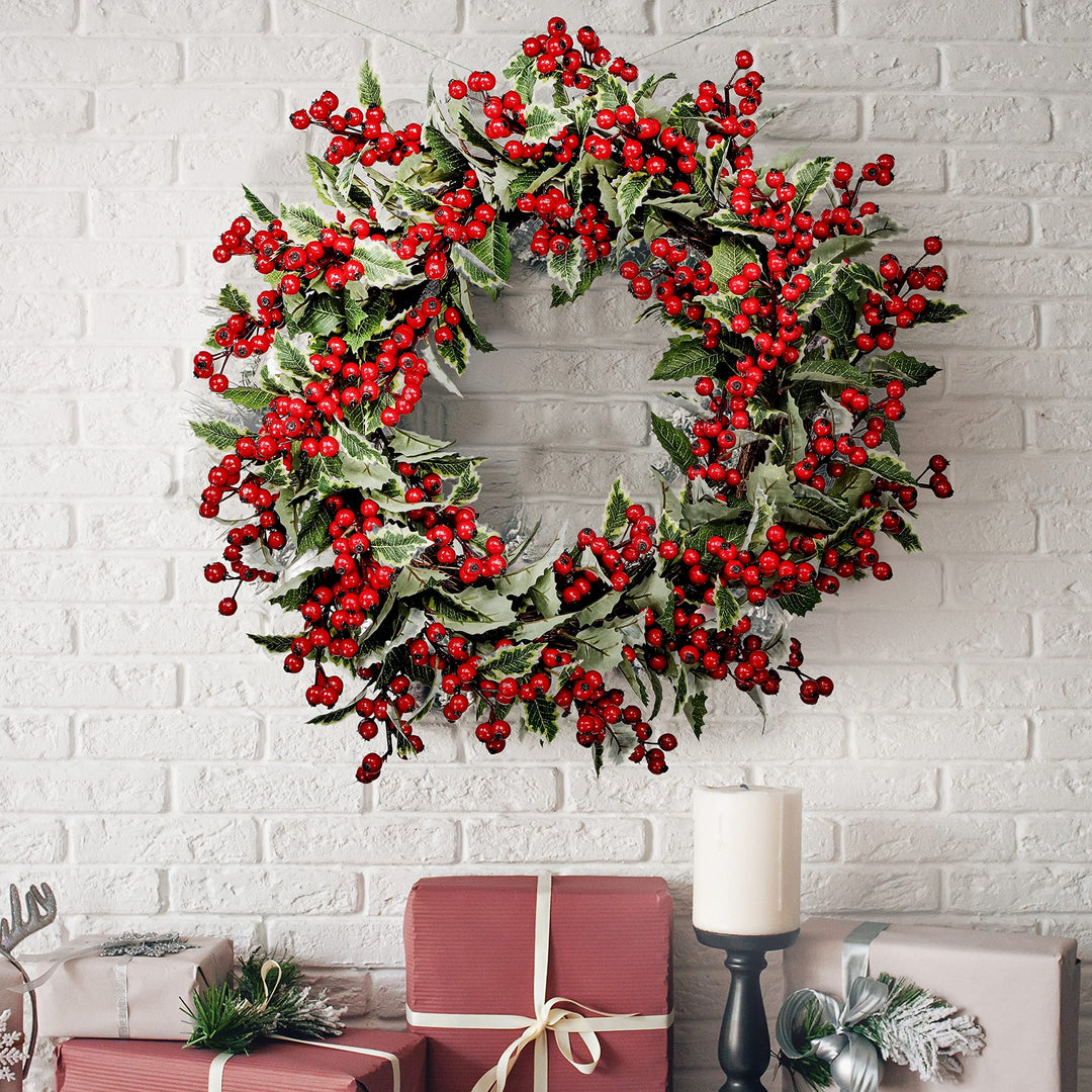 24" Berry Mixed Wreath Green Red 24-inch Un-lit