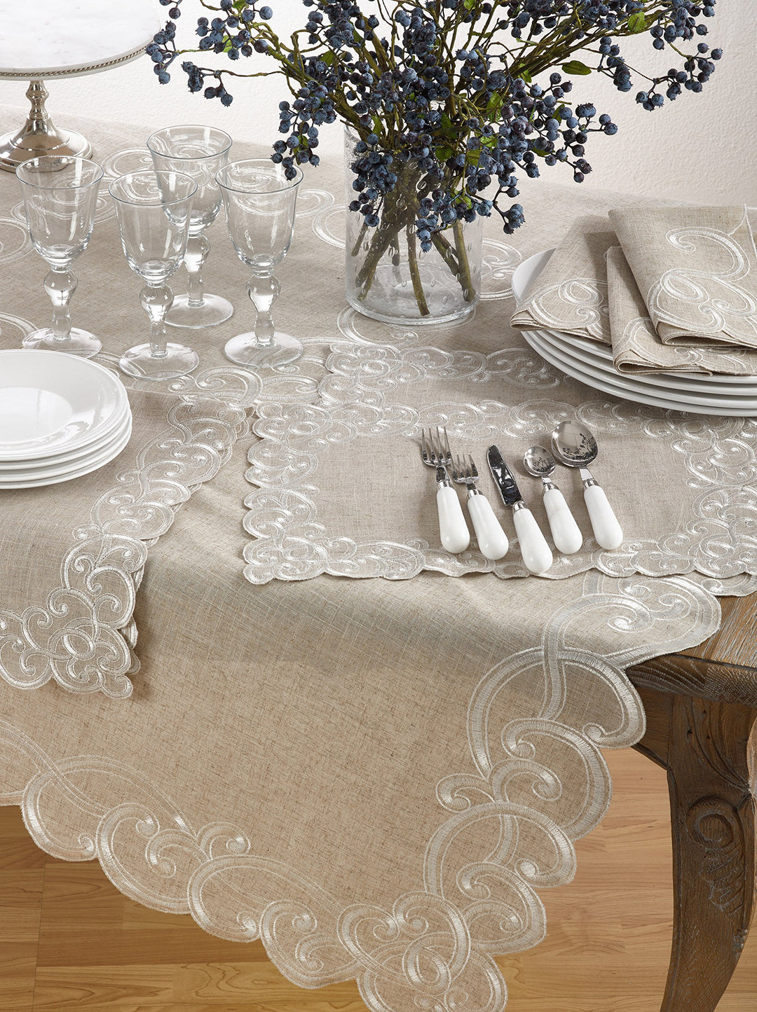 SARO LIFESTYLE Embroidered Scallop Design Linen Blend Tablecloth 67" x 104" - Diamond Home USA