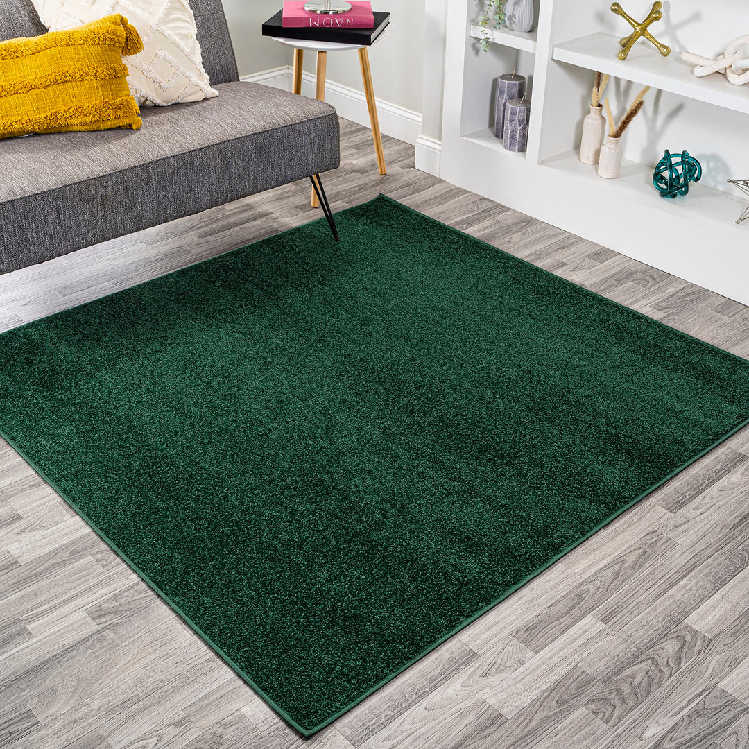 JONATHAN Y SEU100L-9SQ Haze Solid Low-Pile Indoor Area Rug Coastal Bohemian 9' Square - Emerald