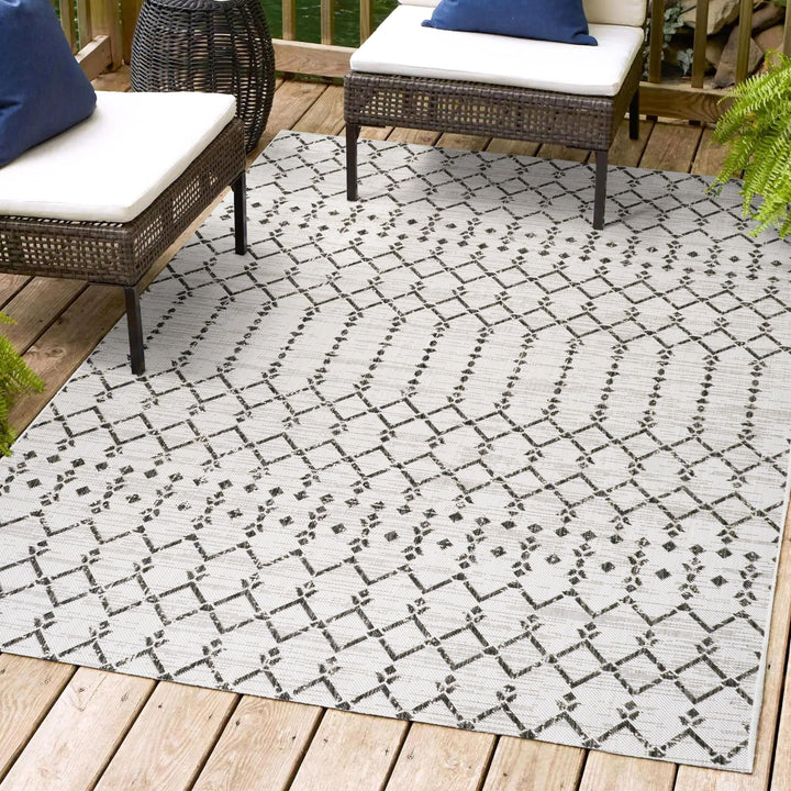 JONATHAN Y SMB108I-9 Ourika Moroccan Geometric Textured Weave Indoor Outdoor 9 X 12 - Cream/Black