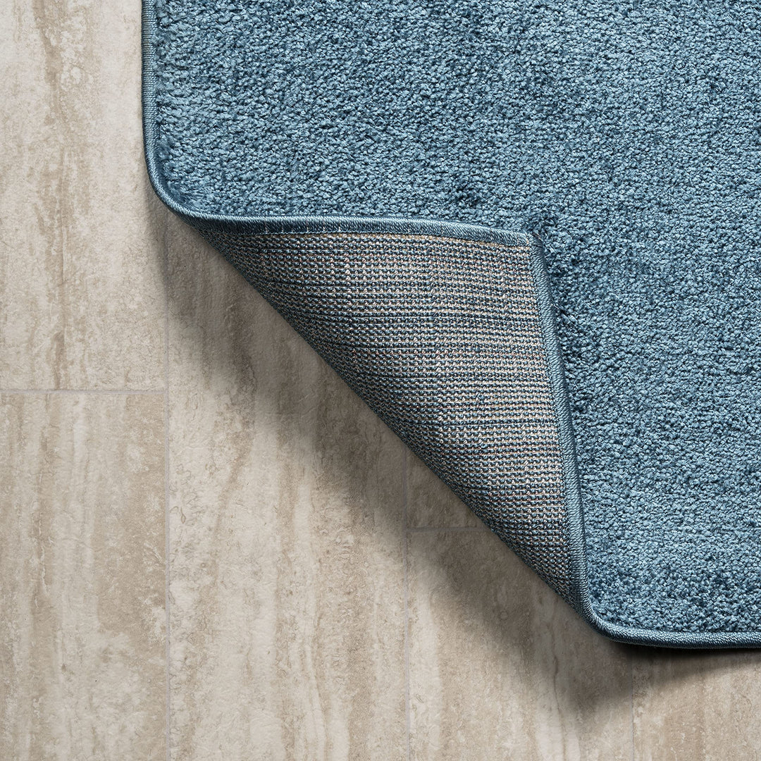JONATHAN Y Tumbling Solid Low-Pile Area Rug