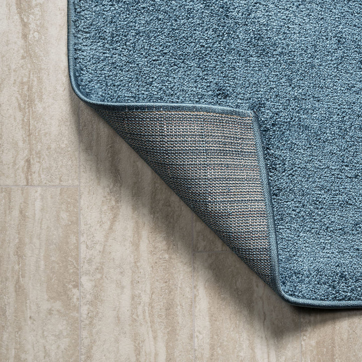 JONATHAN Y Tumbling Solid Low-Pile Area Rug