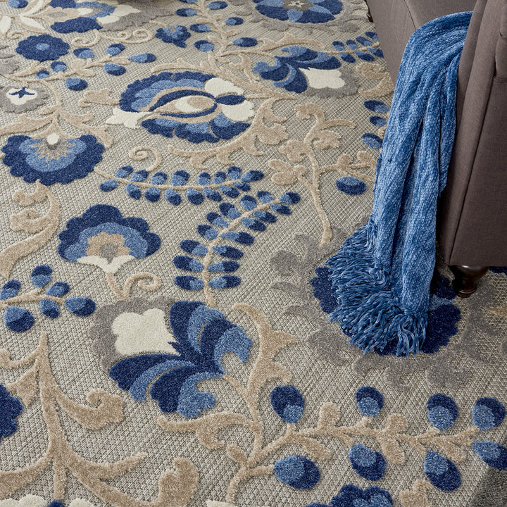 5'3 x 7'5 Indoor Outdoor Floral Color Area Rug Polypropylene