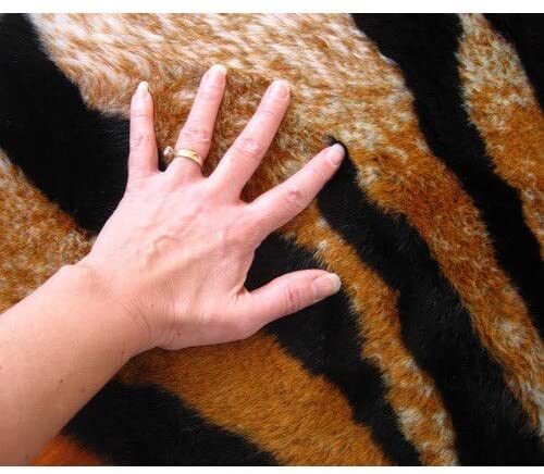 MISC Tiger Skin Pelt Rug (3'3 X 4'7) 3'3" 4'7" Black Ivory White Animal Novelty Shag Acrylic Polyester Synthetic Contains Latex