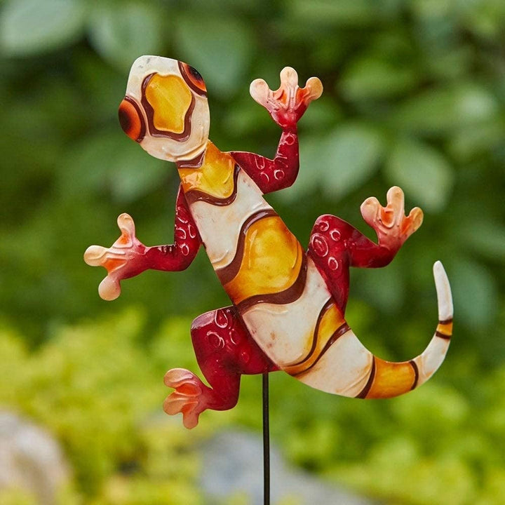Handmade Gecko Garden Decoration Cream Red Modern