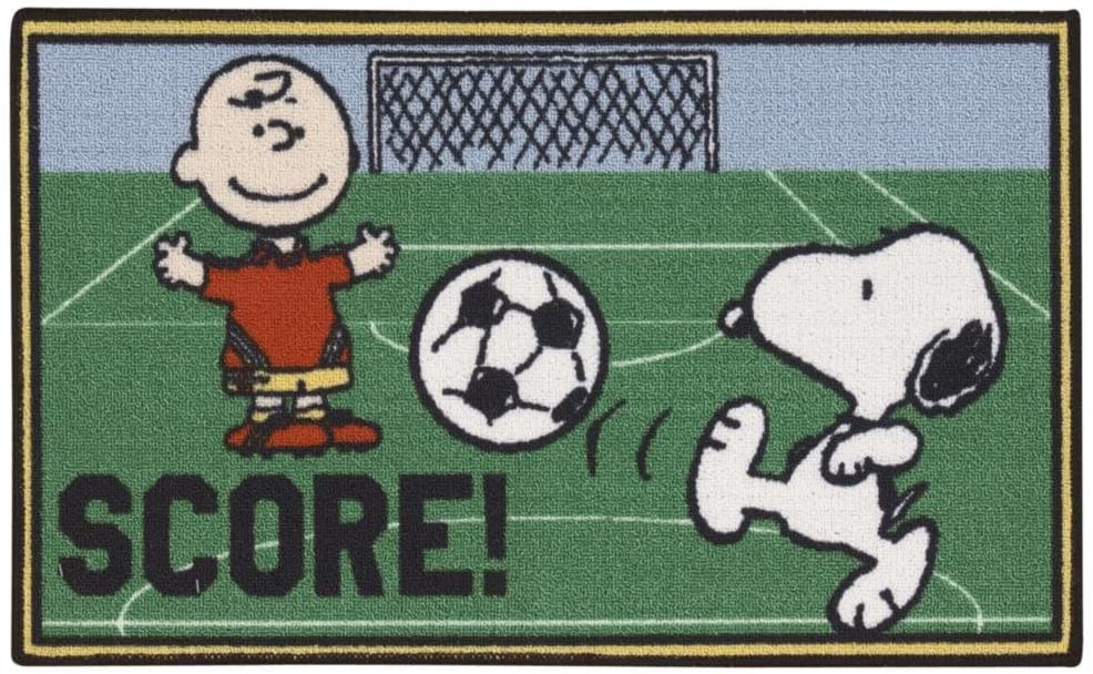 Peanuts by Friends Green Accent Rug 1'6" X 2'6" Graphic
