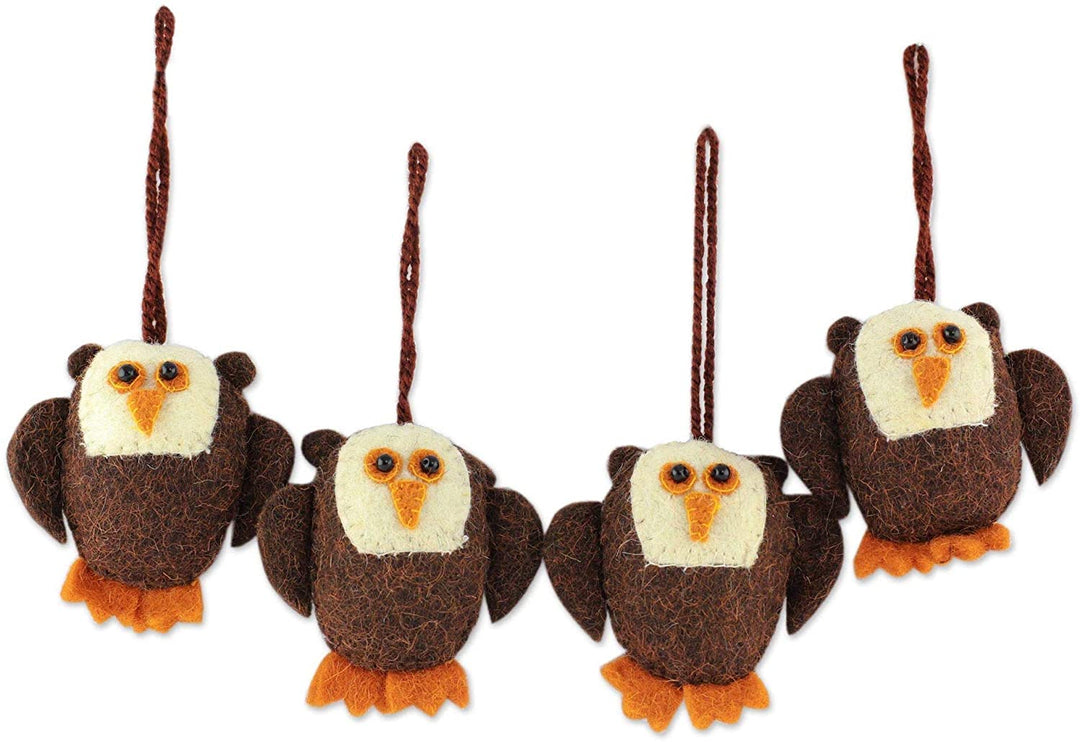 Handmade Set 4 Wool Ornaments 'Solemn Brown Owls' (India)