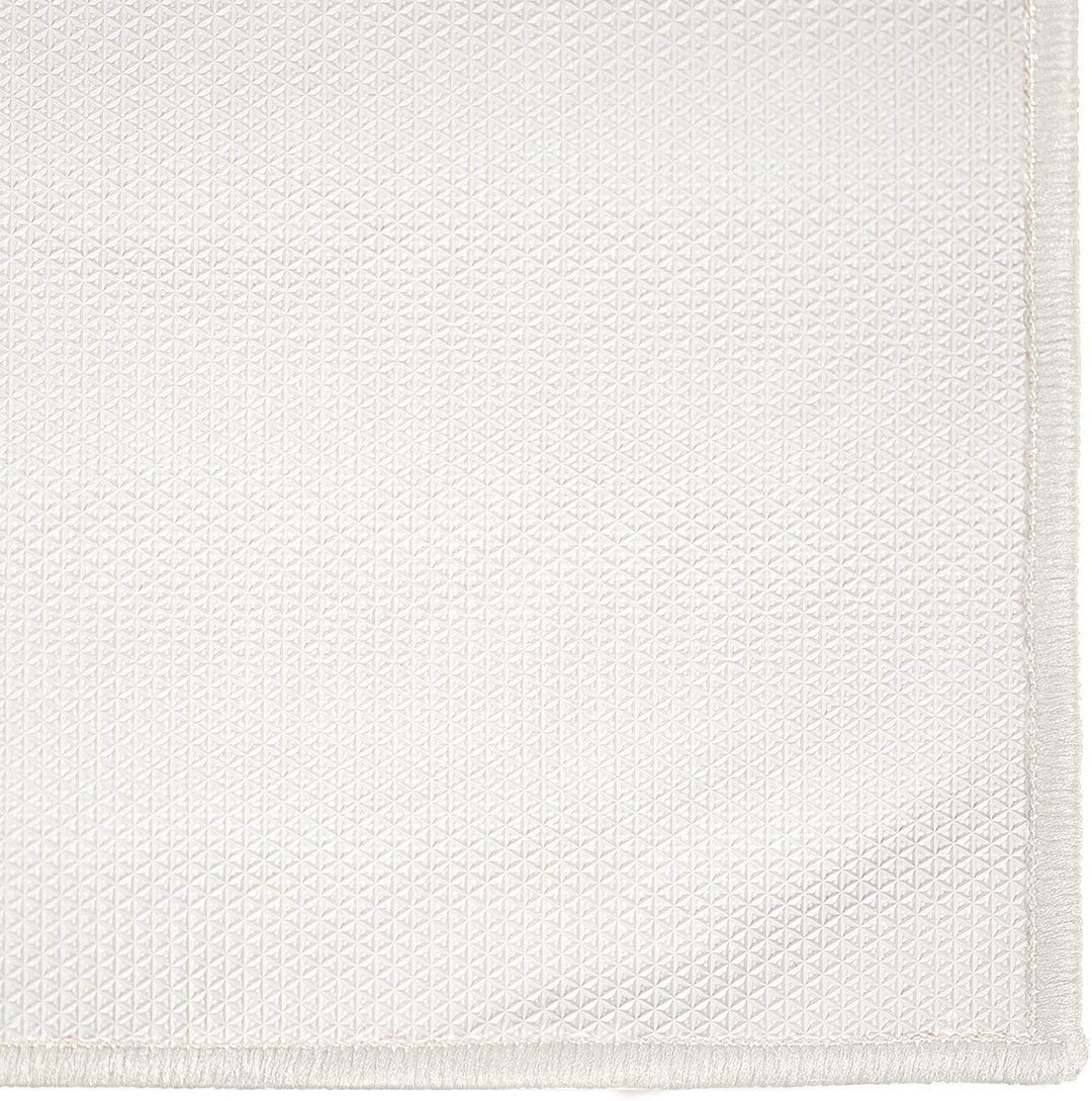 MISC Geometric Aztec Moroccan Pile Shag Accent Rug 5" X 7" Black White 5' 8'/Surplus Off White Polyester Latex Free Non Slip Pet Friendly